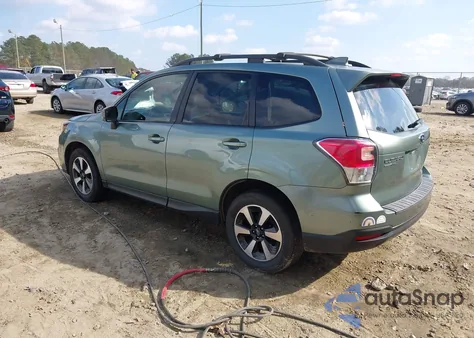 2017 Subaru Forester 2.5I Premium z USA, uszkodzony, nr VIN JF2SJAECXHH417140